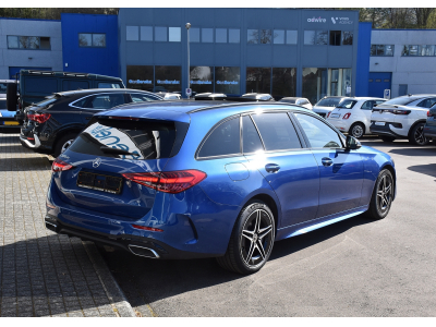 Mercedes-Benz C 300 de Break AMG Line 9G-Tronic