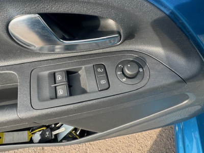 Seat Mii SEAT MII CNG Einparkhilfe Bluetooth Klima Zentral Tempomat NAVI