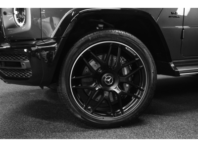 Mercedes-Benz G 63 AMG V8 Bi-Turbo - MANUFAKTUR