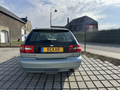 Volvo V40 *Garantie 12 mois incluse* // Attache remorque, Cruise Control
