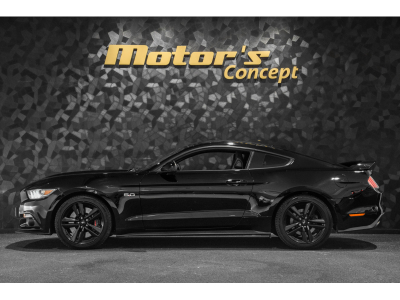 Ford Mustang GT Fastback Coupé 5.0 V8