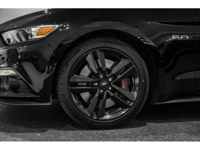 Ford Mustang GT Fastback Coupé 5.0 V8