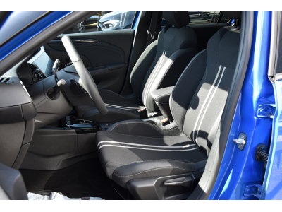 Opel Corsa 1.2 GS AT8