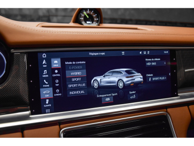 Porsche Panamera 4 Sport Turismo E-Hybrid