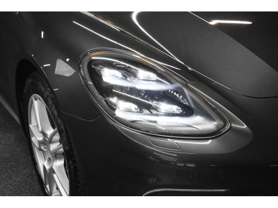Porsche Panamera 4 Sport Turismo E-Hybrid