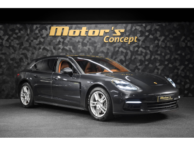 Porsche Panamera 4 Sport Turismo E-Hybrid