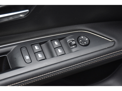Peugeot 5008 1.2 PureTech GT EAT8