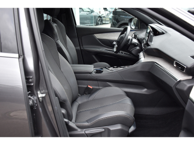 Peugeot 5008 1.2 PureTech GT EAT8