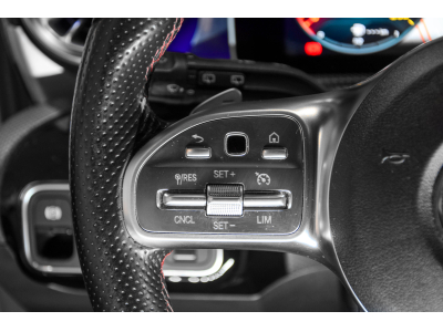 Mercedes-Benz A 200 AMG LINE