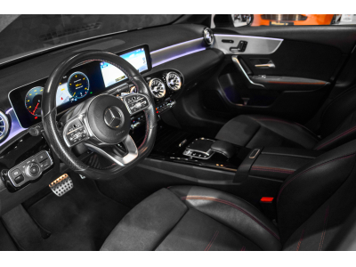 Mercedes-Benz A 200 AMG LINE