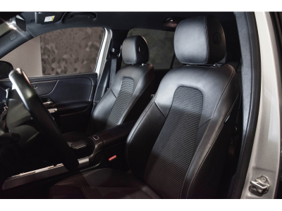 Mercedes-Benz GLB 200 Progressive Line