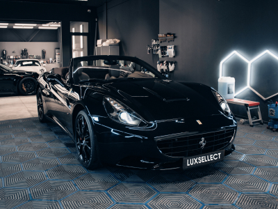 Ferrari California 4.3 V8 460 HP Nero Daytona / CarPlay / Magneride / 20