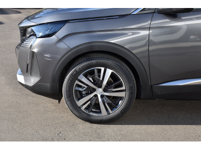Peugeot 5008 1.5 Blue HDI Allure EAT8