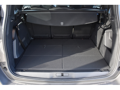 Peugeot 5008 1.5 Blue HDI Allure EAT8