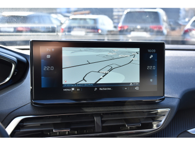 Peugeot 5008 1.5 Blue HDI Allure EAT8