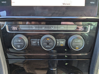Volkswagen Golf 1.0 TSI JOIN GPS CARPLAY CAMERA APS AV/ARR