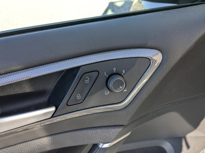 Volkswagen Golf 1.0 TSI JOIN GPS CARPLAY CAMERA APS AV/ARR
