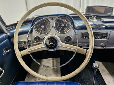 Mercedes-Benz 190 SL