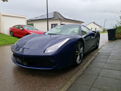 Ferrari 488 GTB LIFFT/CARBON/E-SEATS FULL