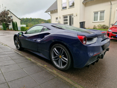 Ferrari 488 GTB LIFFT/CARBON/E-SEATS FULL