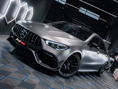 Mercedes-Benz CLA 45 AMG 4MATIC