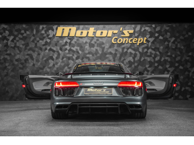 Audi R8 5.2 V10 + FSI COUPÉ S-TRONIC