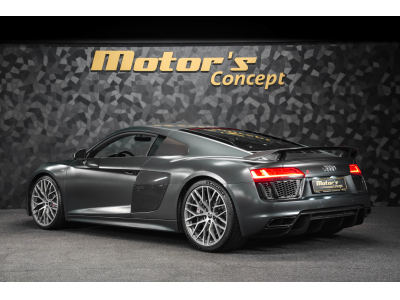 Audi R8 5.2 V10 + FSI COUPÉ S-TRONIC