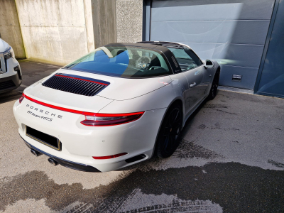 Porsche 911 TARGA 4 GTS / LIFT / PDDC / EXHAUST / CARBON SEATS / FULL OPTIONS