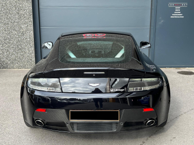 Aston Martin V12 Vantage FULL CARBON MANUAL REAR CAMERA MY2013