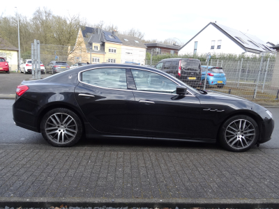 Maserati Ghibli 3.0 V6 D 275CV