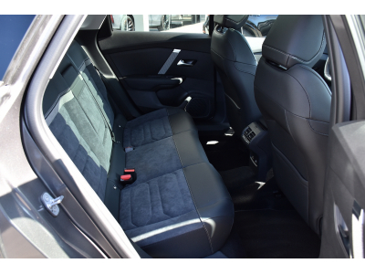 Citroën C4 X 1.2 PureTech Shine EAT8