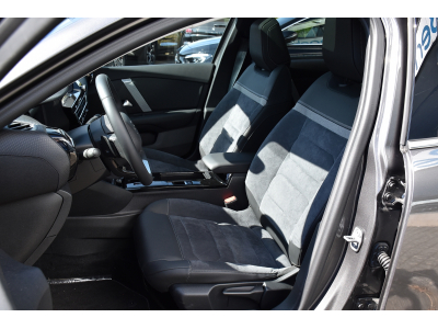 Citroën C4 X 1.2 PureTech Shine EAT8