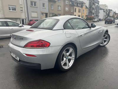 BMW Z4 2.0 S-DRIVE 184 PACK M