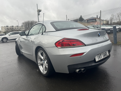 BMW Z4 2.0 S-DRIVE 184 PACK M