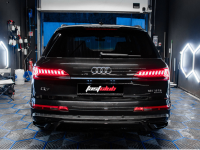 Audi Q7 TFSI 55 NOIR Sline 7 PL QUATTRO / B&O / full LEDS / PANO / CAMERA / JA23