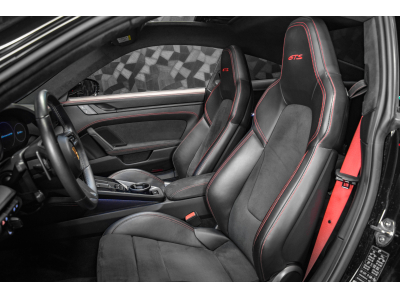 Porsche 992 Carrera 4 GTS Coupé PDK