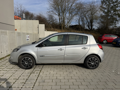 Renault Clio *Garantie 12 mois incluse* // GPS, Bluethoot, 5 p