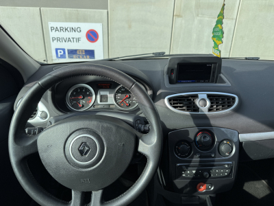 Renault Clio *Garantie 12 mois incluse* // GPS, Bluethoot, 5 p