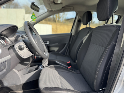 Renault Clio *Garantie 12 mois incluse* // GPS, Bluethoot, 5 p