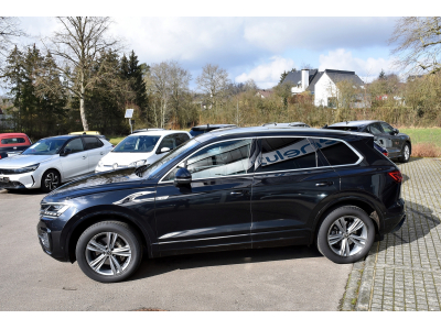Volkswagen Touareg 3.0 TDI DSG R-Line 4Motion DSG