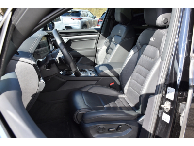 Volkswagen Touareg 3.0 TDI DSG R-Line 4Motion DSG