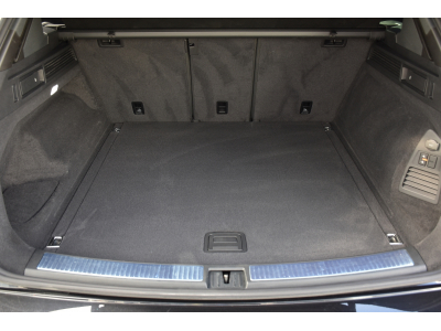 Volkswagen Touareg 3.0 TDI DSG R-Line 4Motion DSG