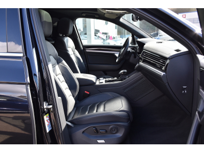 Volkswagen Touareg 3.0 TDI DSG R-Line 4Motion DSG