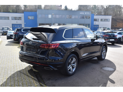 Volkswagen Touareg 3.0 TDI DSG R-Line 4Motion DSG