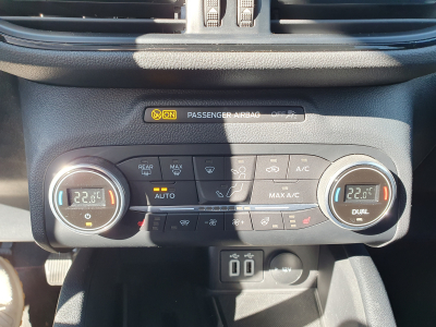 Ford Kuga 1.5 TDCI 120CV ST-LINE