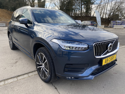 Volvo XC90 B5 Momentum Pro 4x4 7 Places