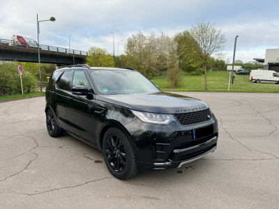 Land-Rover Discovery D240 R-Dynamic Landmark 7 Places