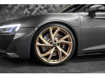 Audi R8 Spyder RWD - 5.2 V10 FSI
