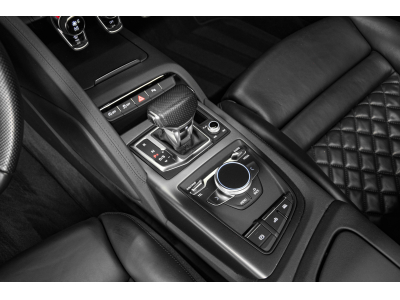 Audi R8 Spyder RWD - 5.2 V10 FSI