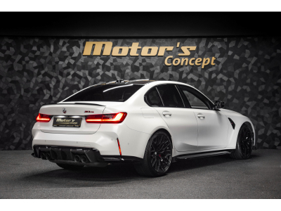 BMW M3 CS Frozen Solid White